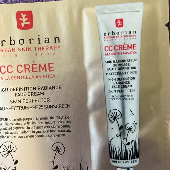 Mac Cosmetics Lustre Lipstick in 510 Lady Bug ,Fix+Primer 0.17 fl Oz + Sample!!! - Picture 6 of 6